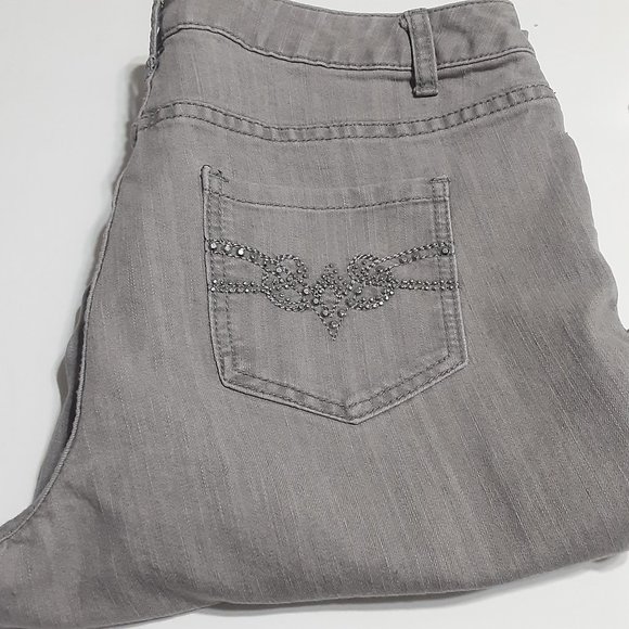 Christopher & Banks Embellished Jeans Size 12 - Picture 1 of 11